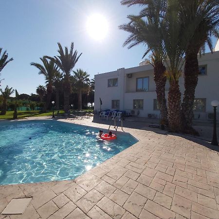 Argaka Palm Tree Apts Dış mekan fotoğraf